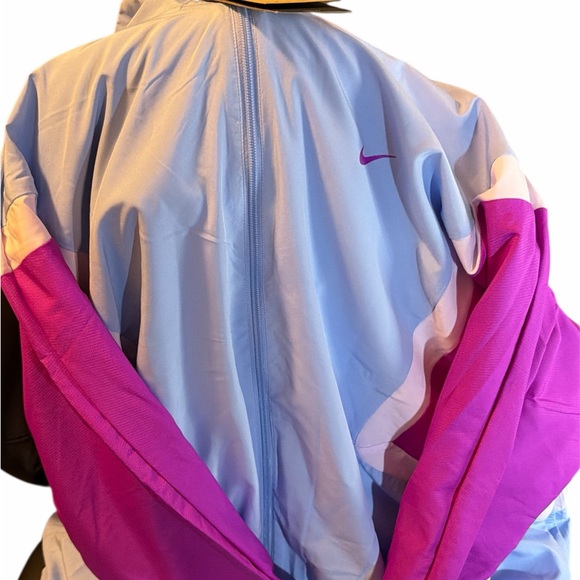 Nike Sky Blue and Magenta Windbreaker - Picture 2 of 2